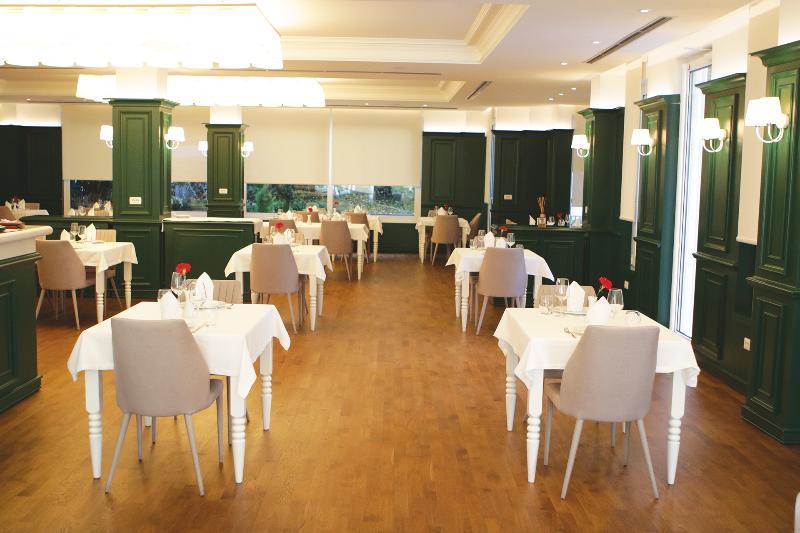 Hotel Prestige