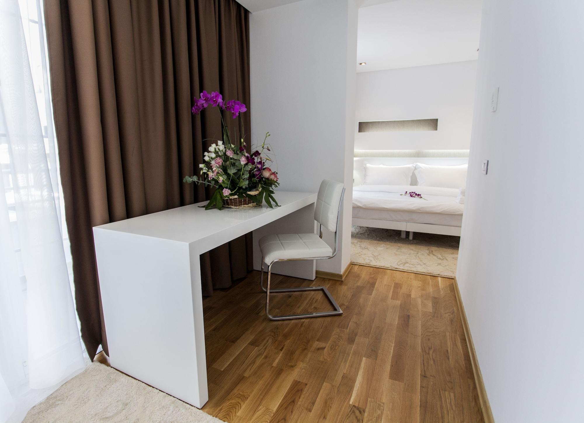Prestige Hotel