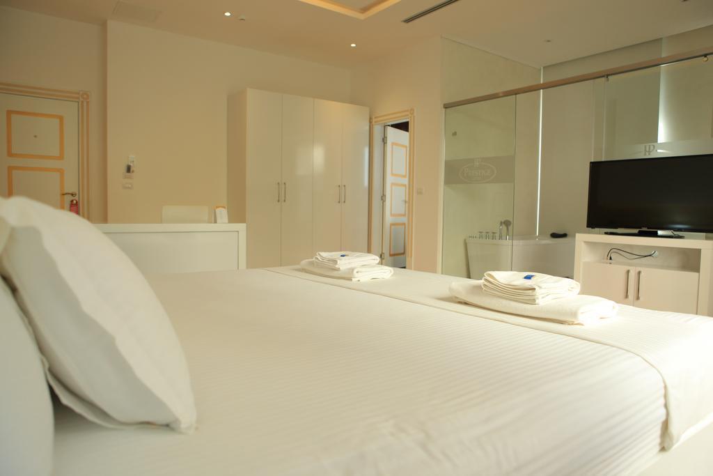 Prestige 4* Tirana