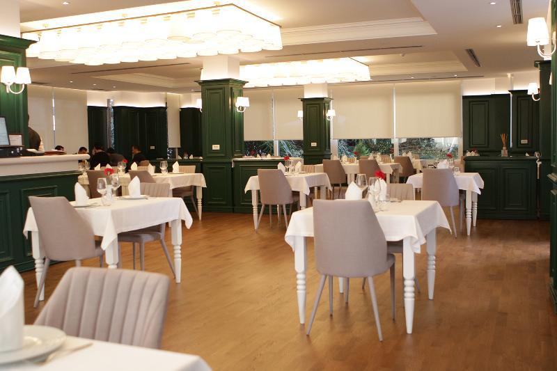 Hotel Prestige