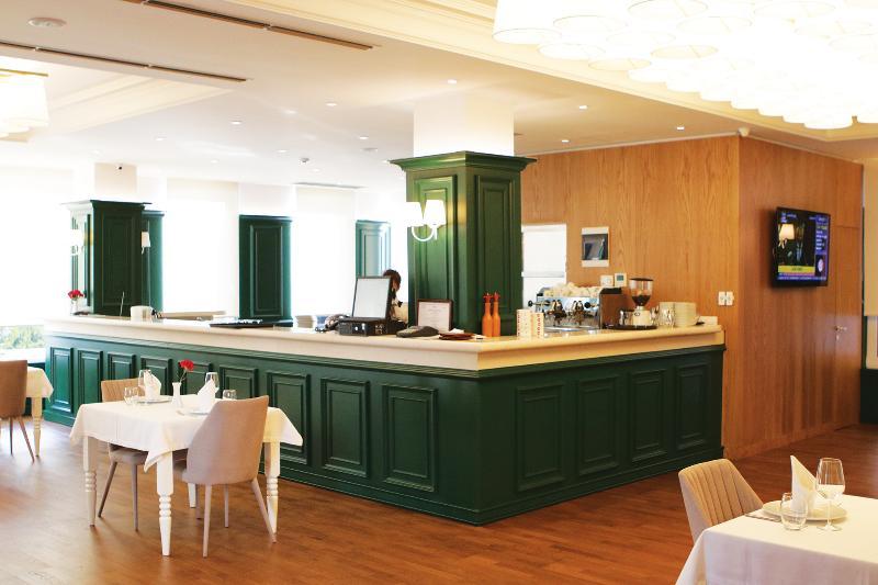 Prestige Hotel